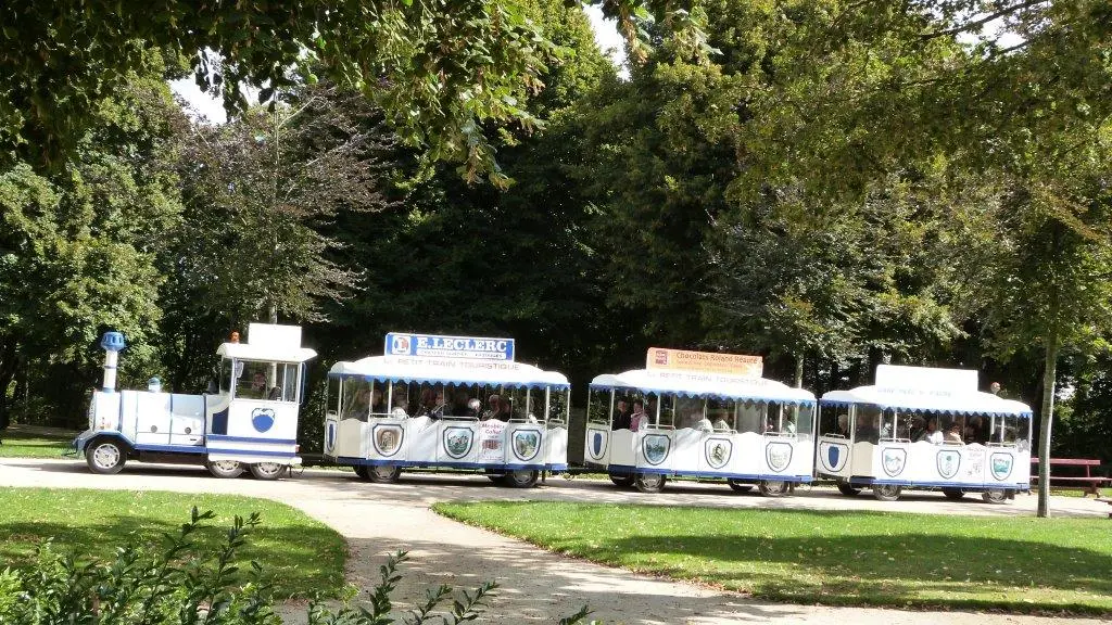 Train touristique le catrogonterrien