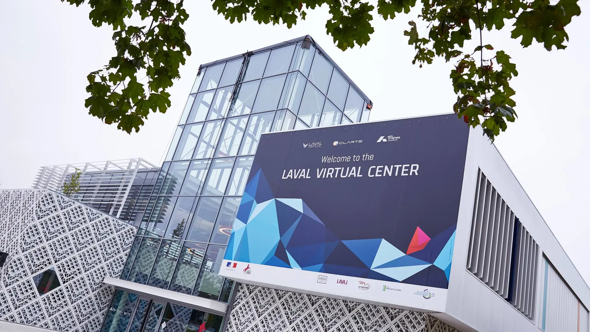 Laval Virtual Center  004