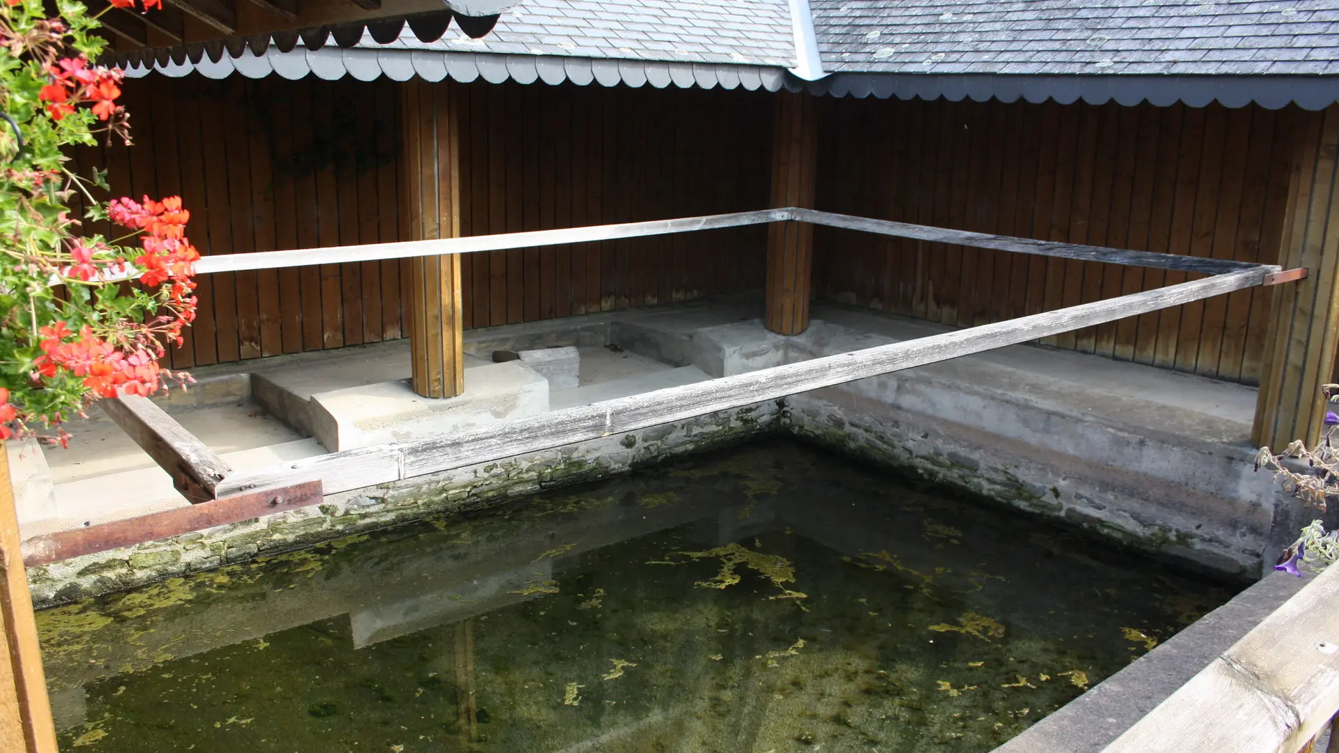 Lavoir de Fougerolles du Plessis 3