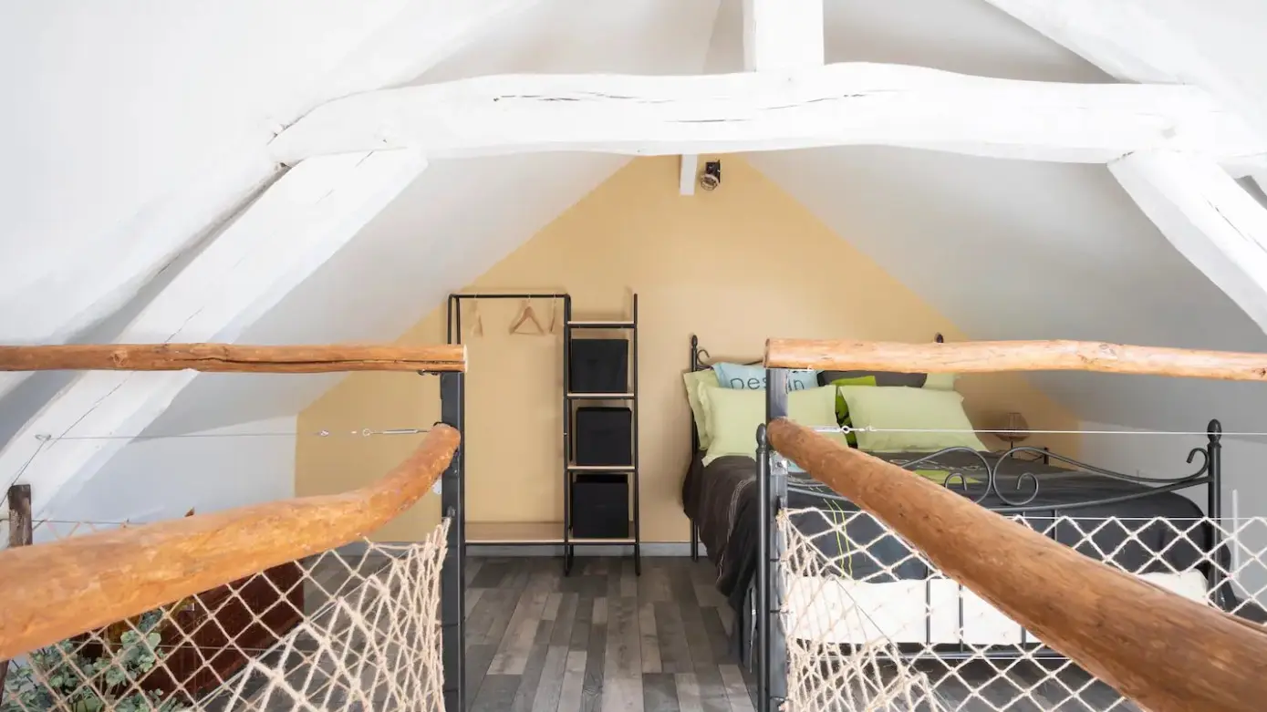 Le Cottage - Ancinnes - chambre en mezzanine