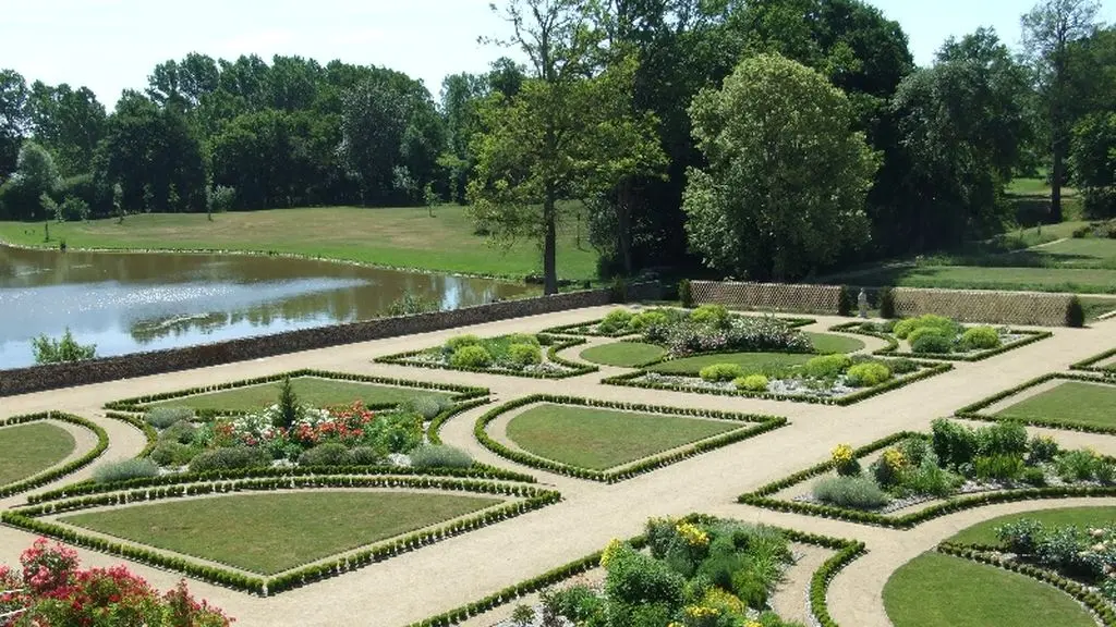 PCU-jardins-du-chateau-des-arcis-1