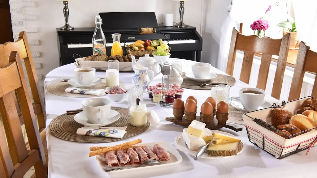 PETIT DÉJEUNER