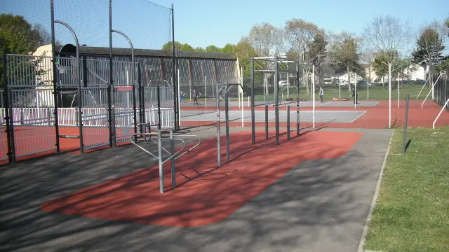 Parcours et ateliers sportifs, Stade de Reton