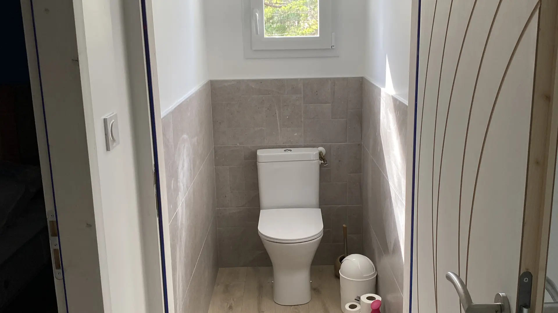 WC R+1