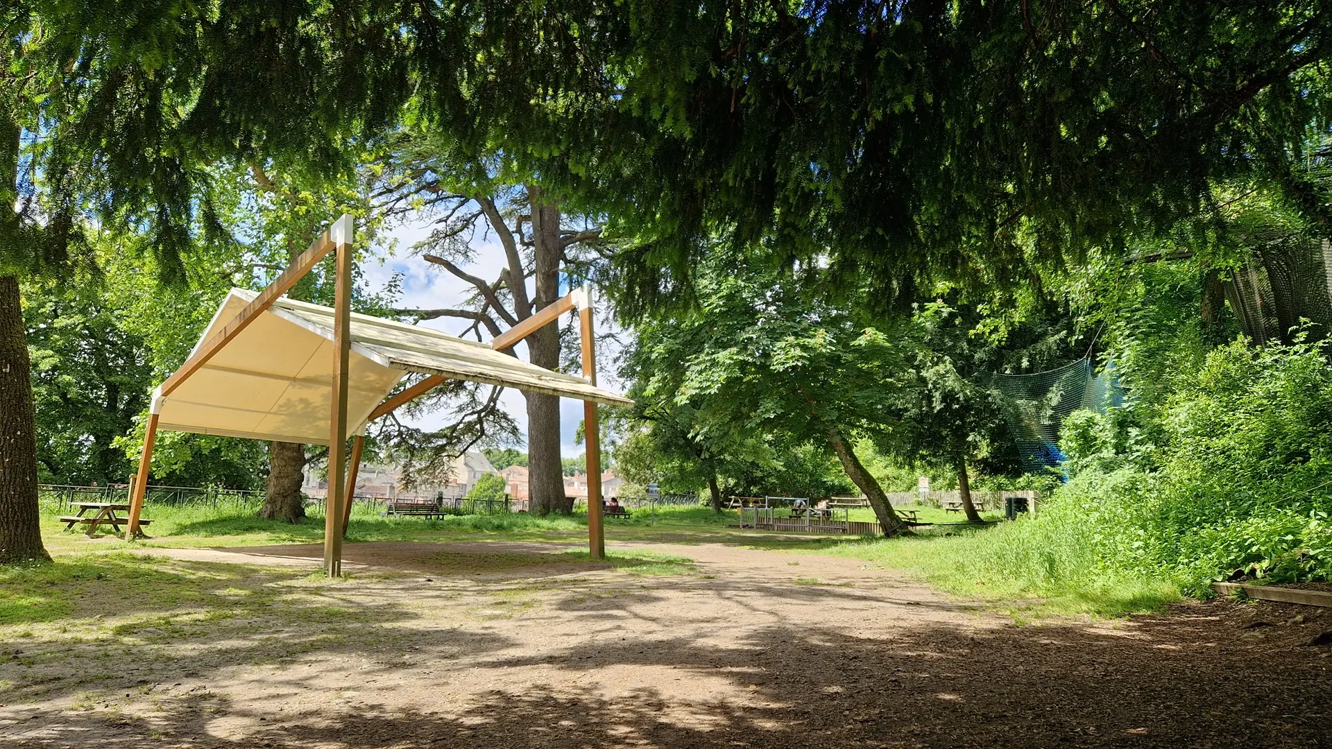 aire-pique-nique-parc-baron-fontenay-le-comte (2)