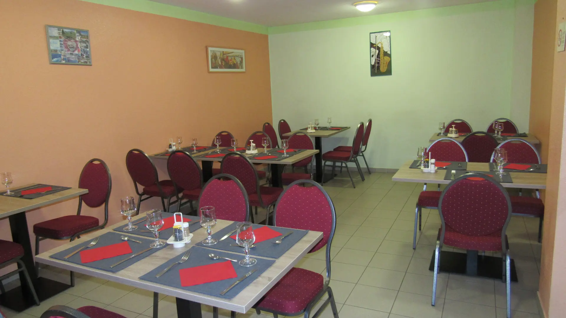 Auberge du Braconnier - petite salle