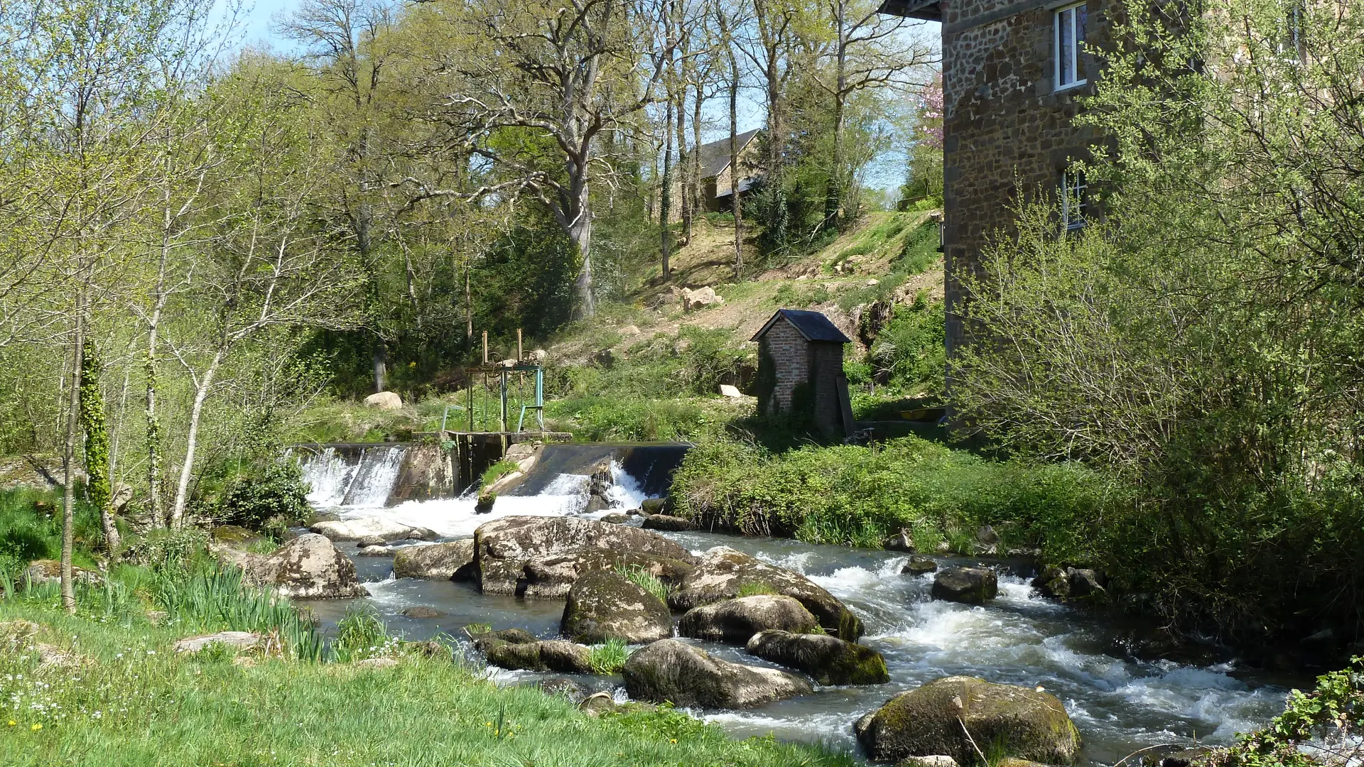 sentier-du-saut-au-loup-brece-53-iti-33