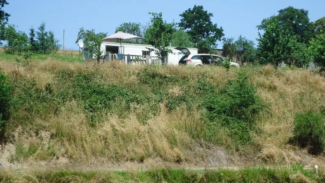 camping du Bas Maine à la Croixille : mobilhomes