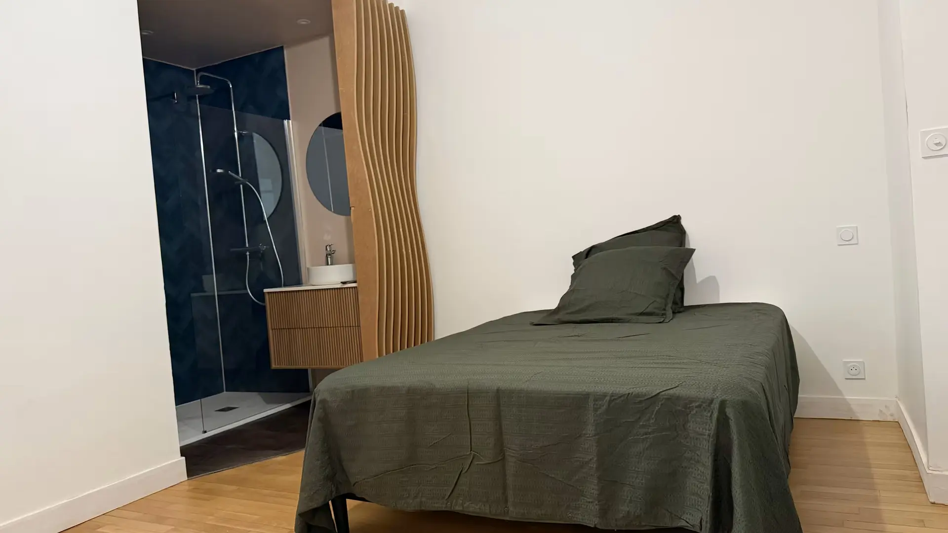 chambre 07 jpg