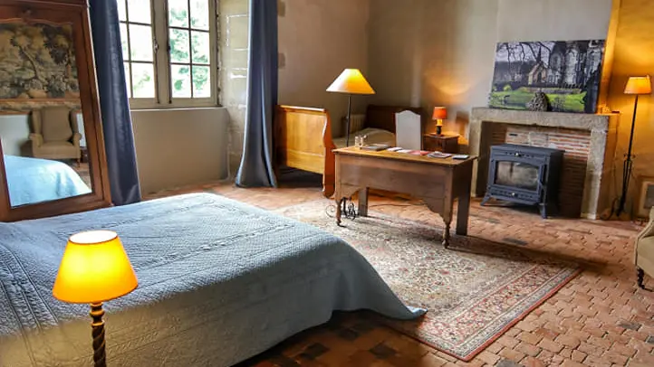 chambre au château de BOurgon