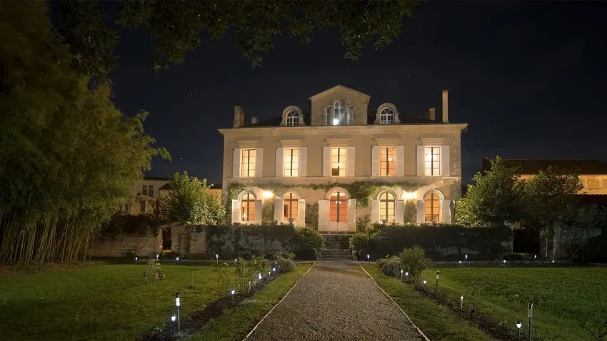 chambre-d-hotes-maison-de-maitre-de-perier-fontenay-le-comte-15