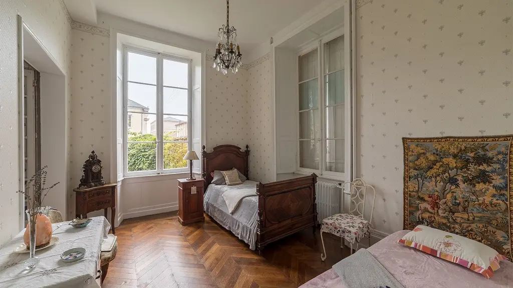 chambre-d-hotes-maison-de-maitre-de-perier-fontenay-le-comte-4