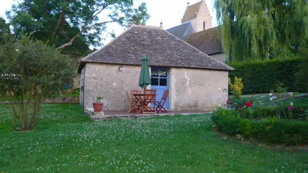 HLO72-lavoir-sceaux-sur-huisne-1