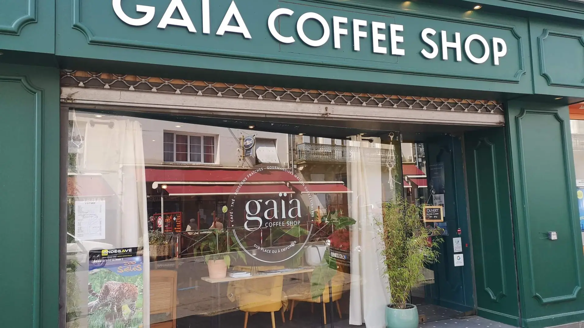 gaia-coffee-shop-fontenay-le-comte-85200-2