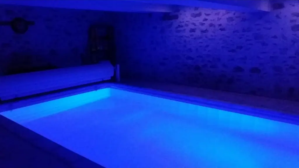 Espace Piscine Ambiance Nuit