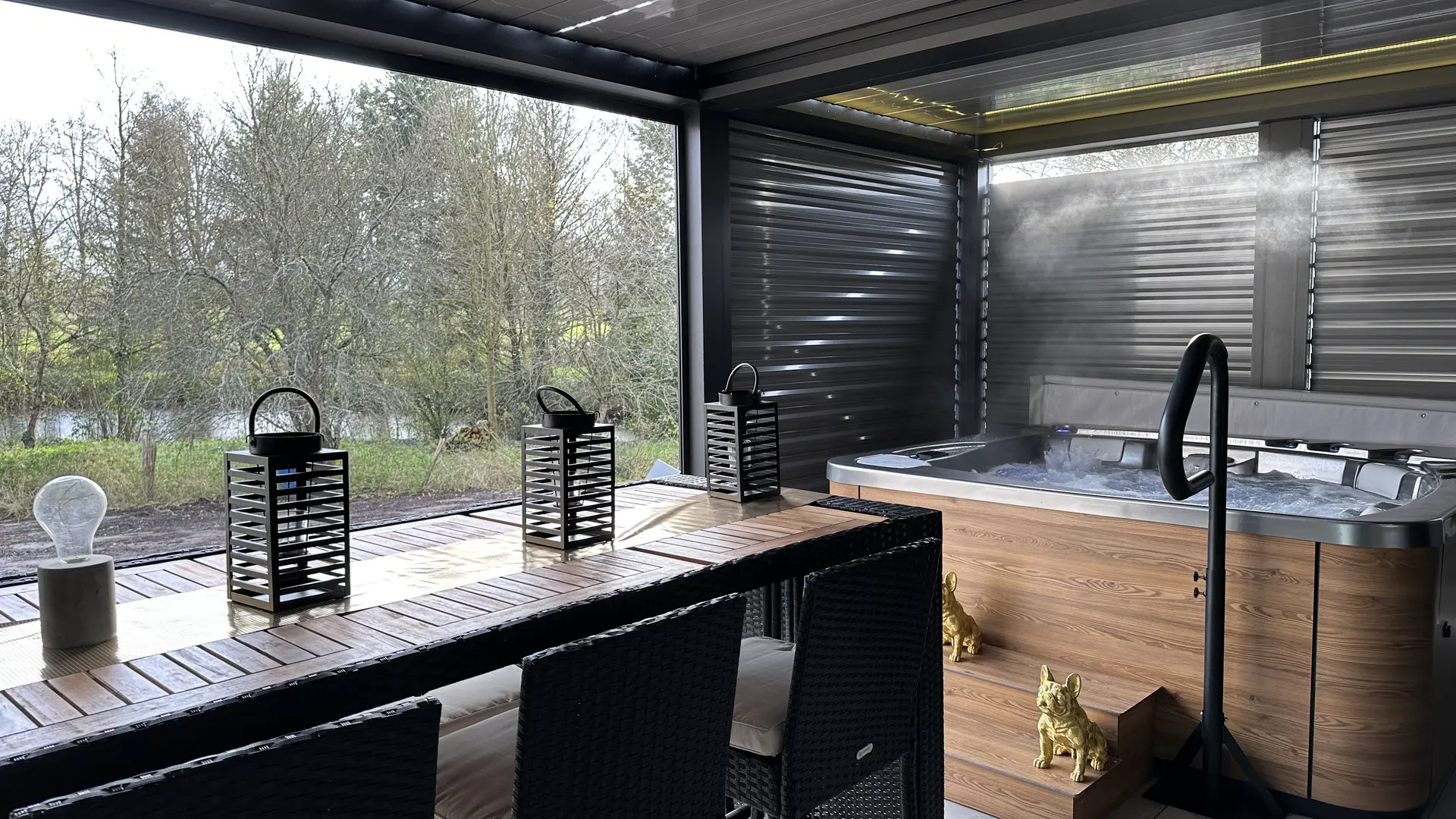 Pergola bioclimatique