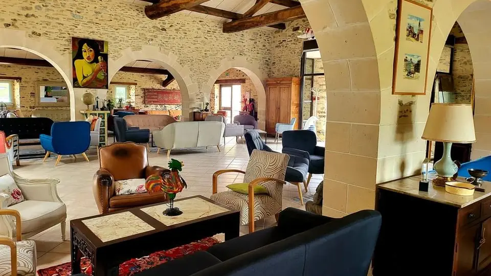 intérieur-village-de-gite-le-hameau-vouvant-85120