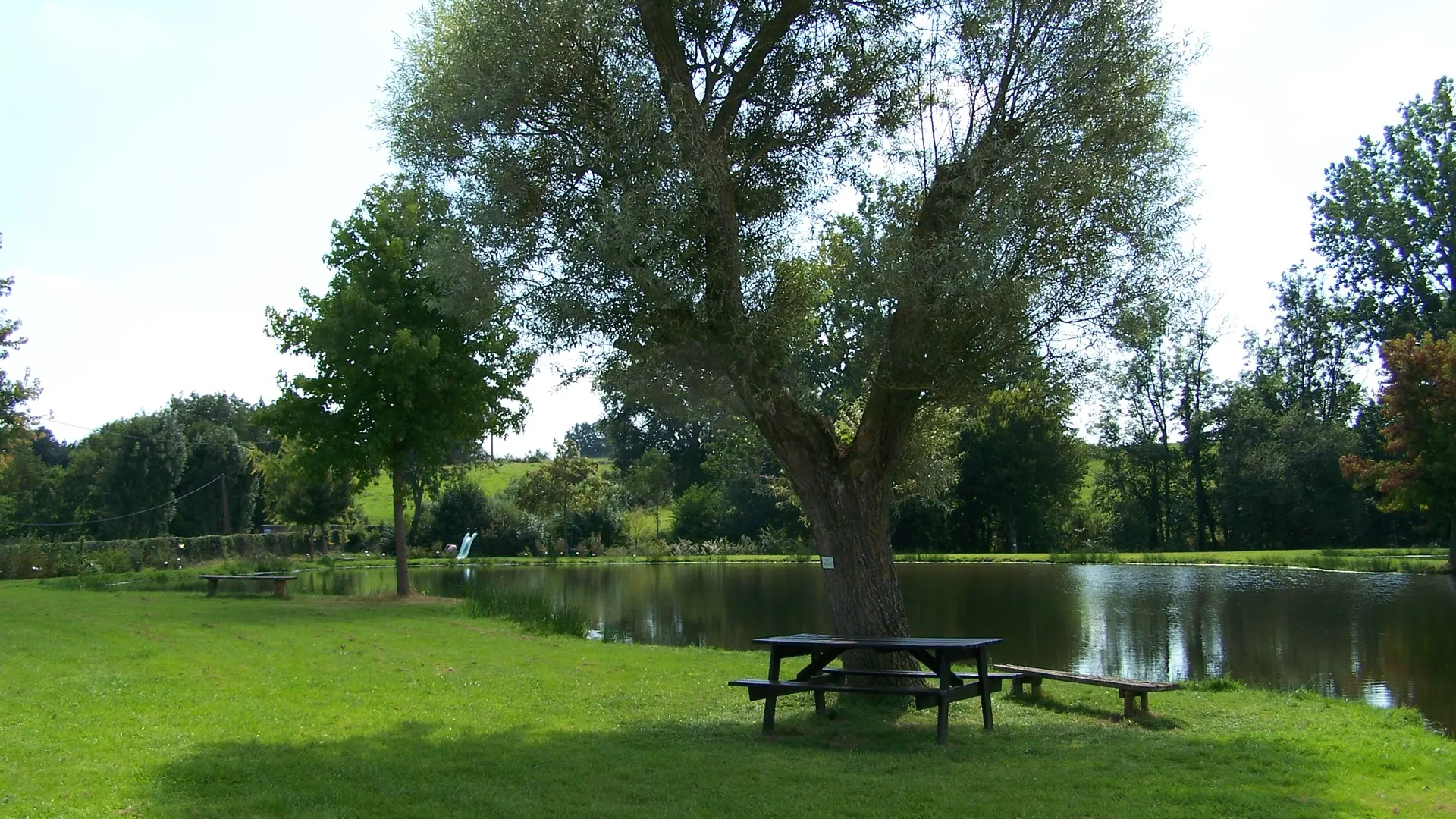 Étang de pêche de Saint-Paul-le-Gaultier