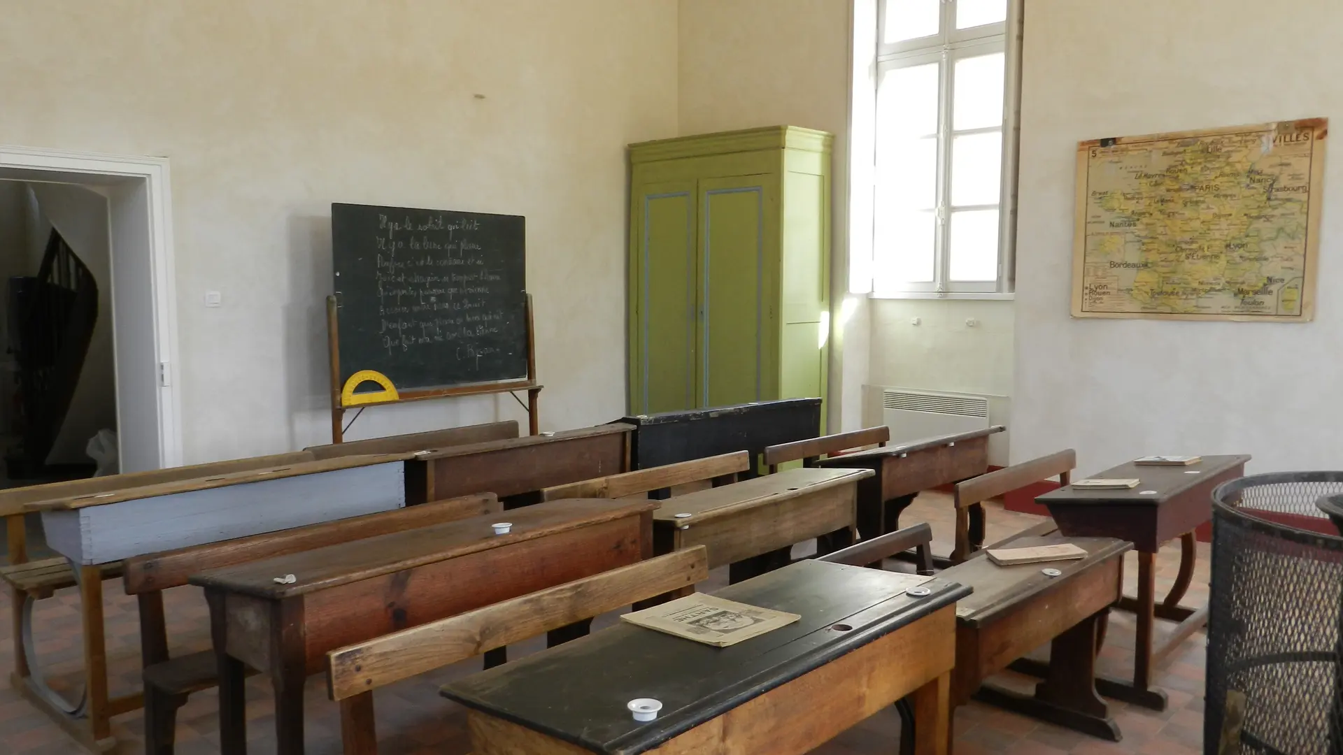 Maison d'école-natale Catherine Paysan salle de classe