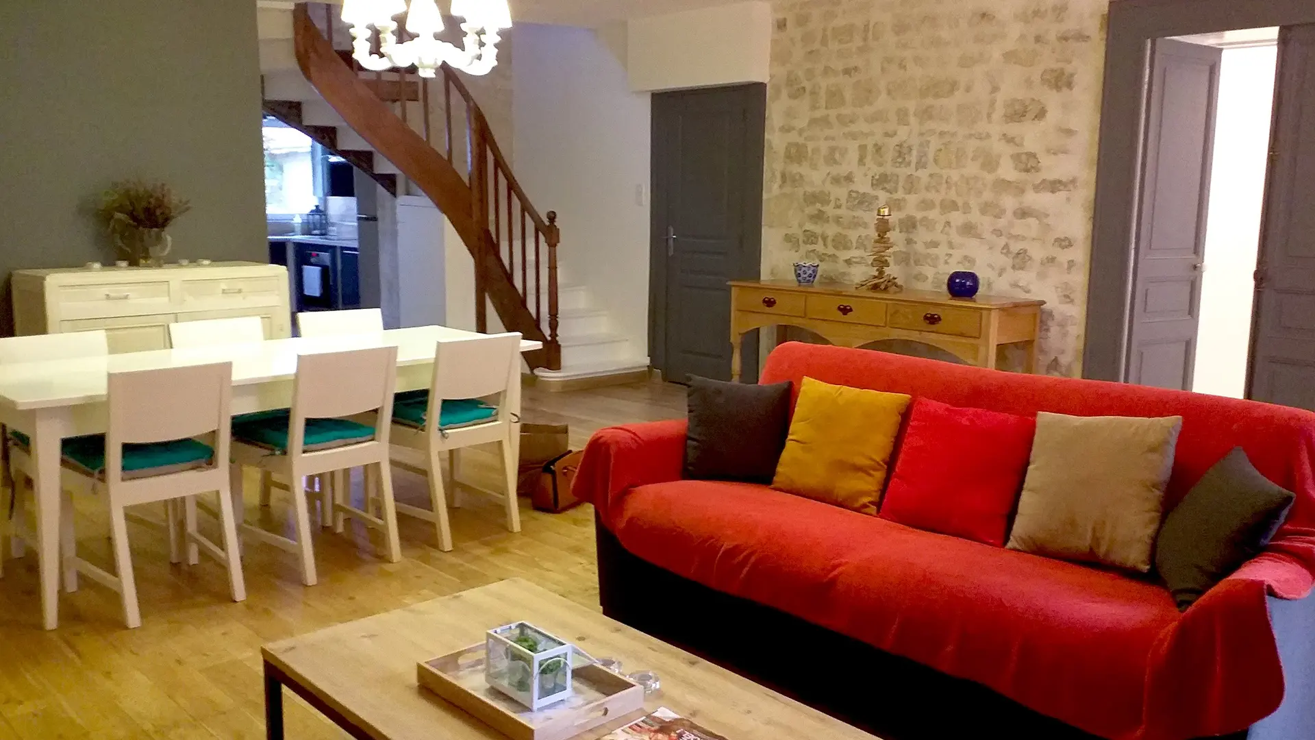 meublé-home-nicolas-fontenay-le-comte-vendee-85200- (3)