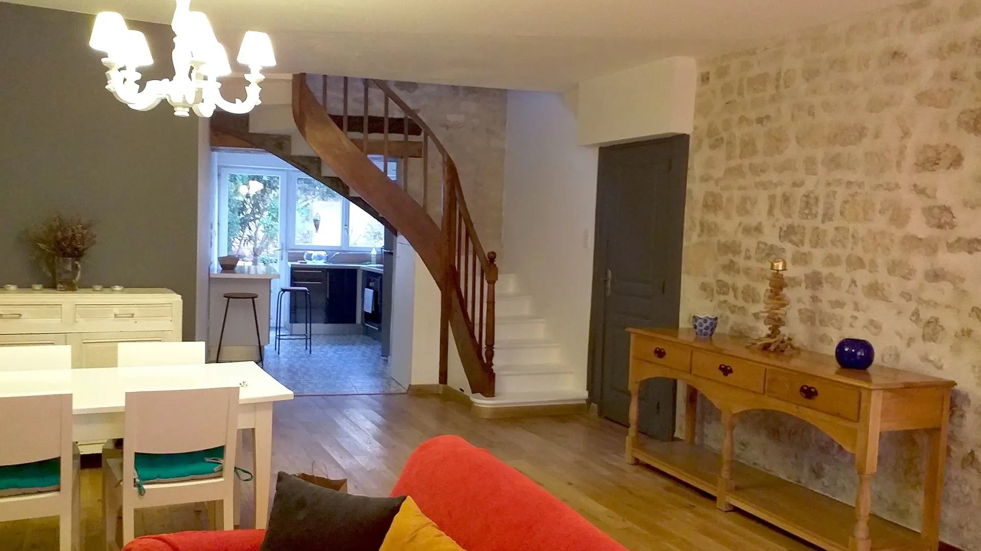 meublé-home-nicolas-fontenay-le-comte-vendee-85200- (4)