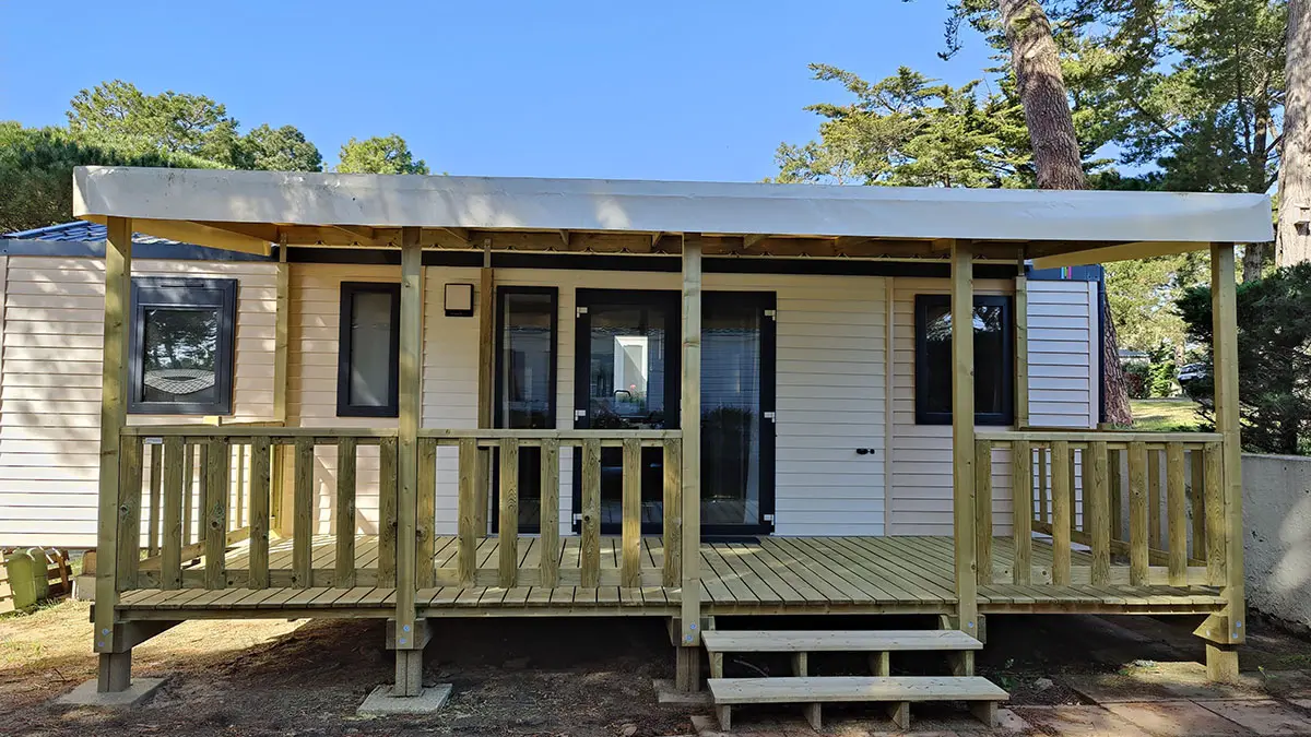 mobile-home