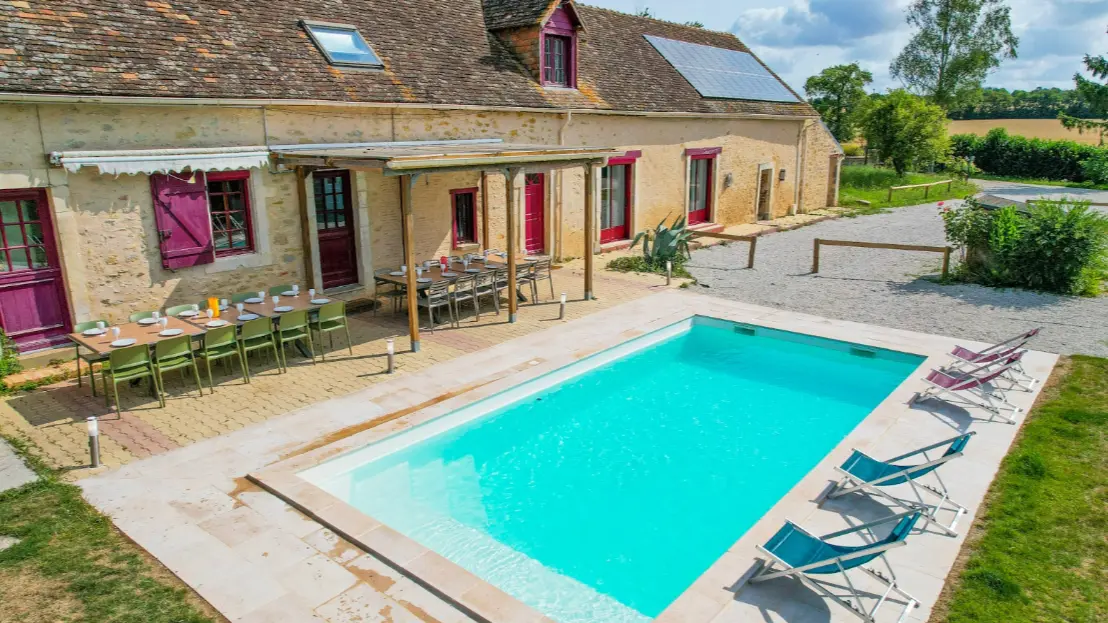 Extérieurs et piscine