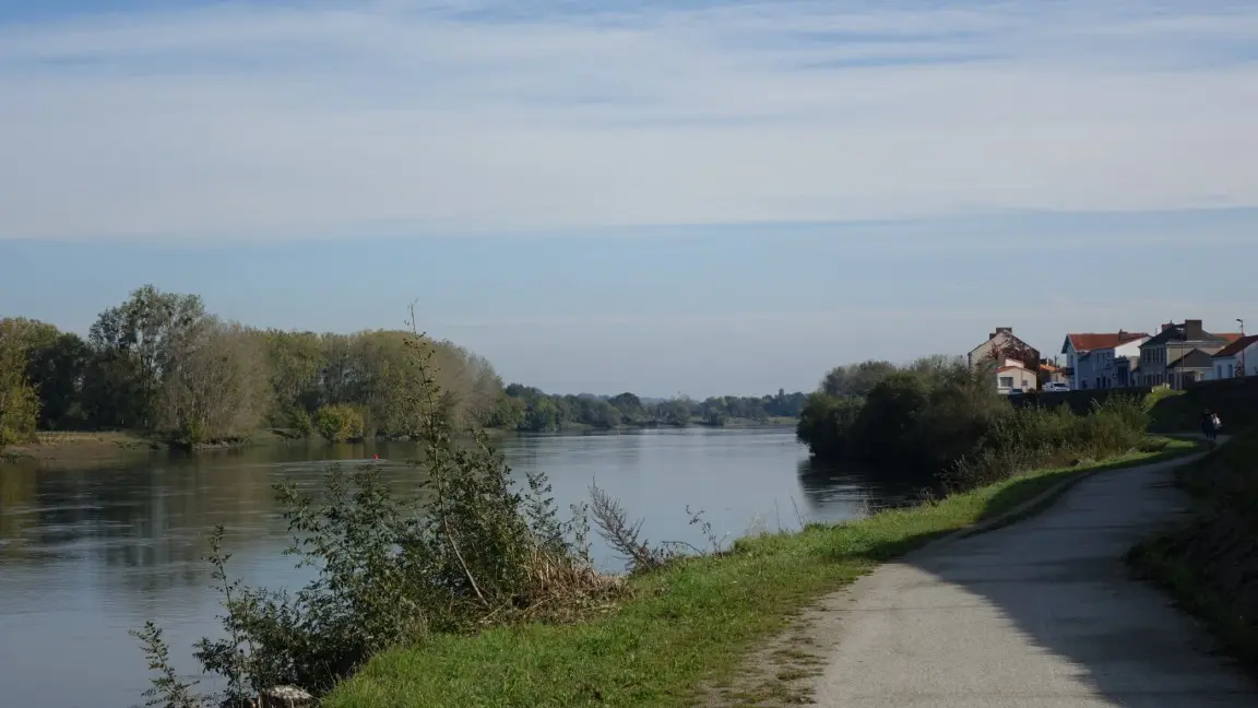 Application Baludik bords de Loire le vignoble de nantes tourisme