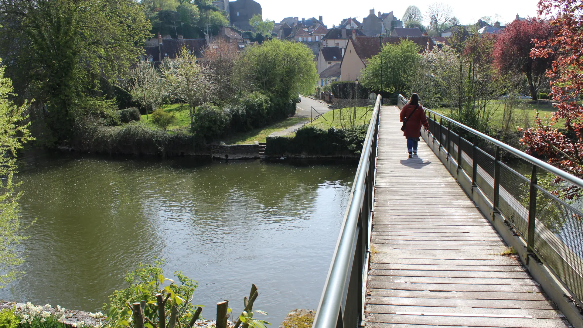 Le refuge des Alpes Mancelles - Fresnay-sur-Sarthe - passerelle