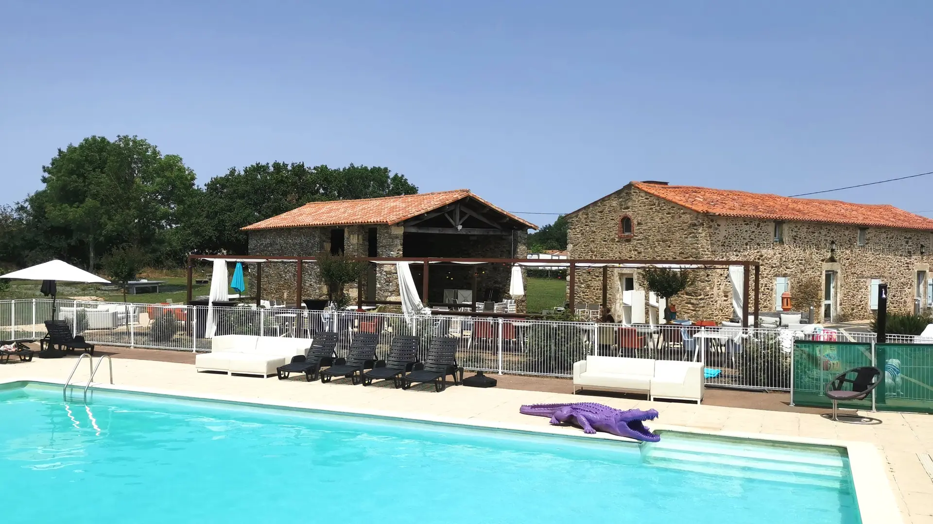 piscine vue terrasse