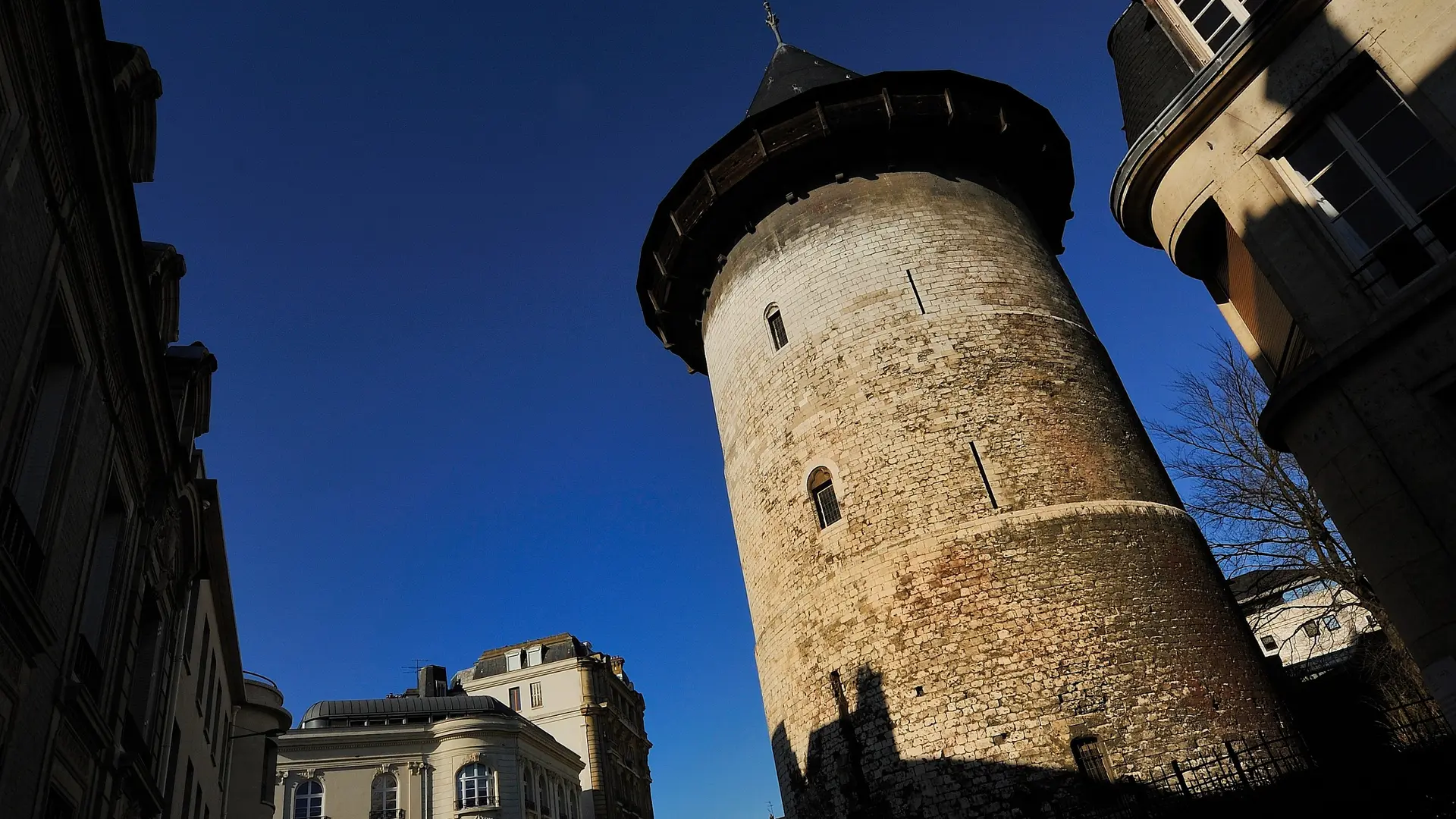 Donjon de rouen extérieur