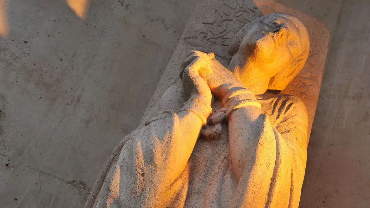 Bûcher Jeanne d'Arc statue