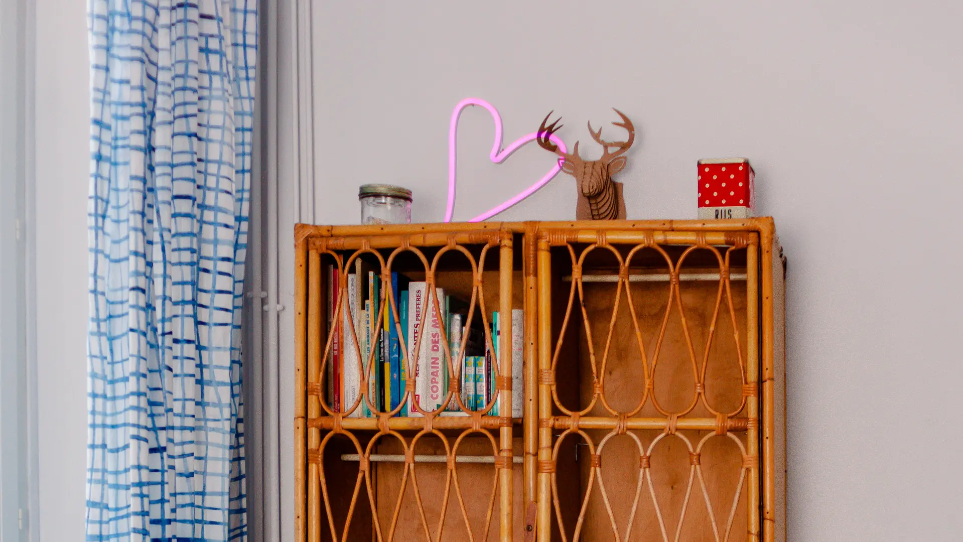 Chambre enfants 2 lits simples et lit bébé