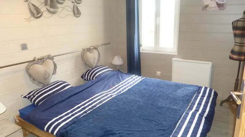 ©Mme CHICOT - CHAMBRE AU 1ER ETAGE