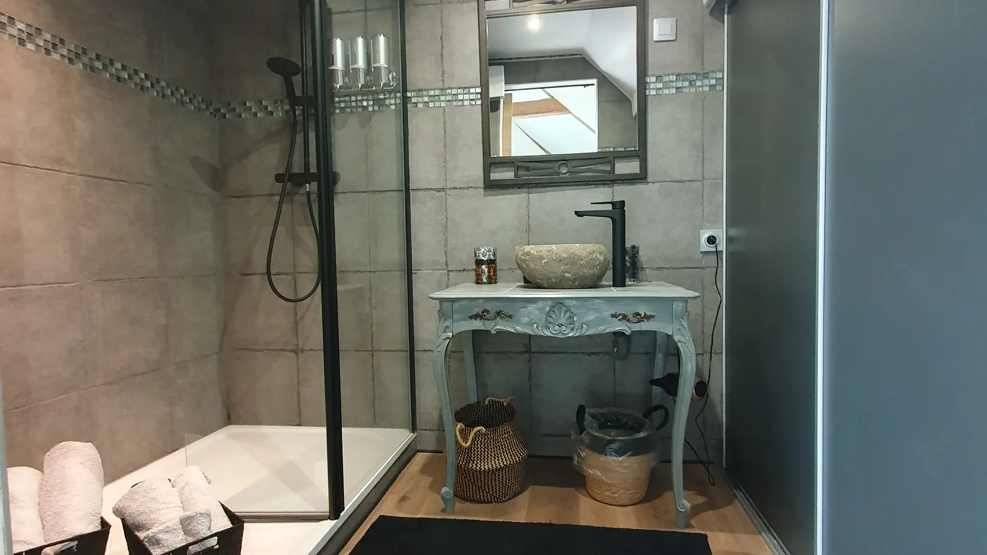 Chambre Le Havre - Salle d'eau