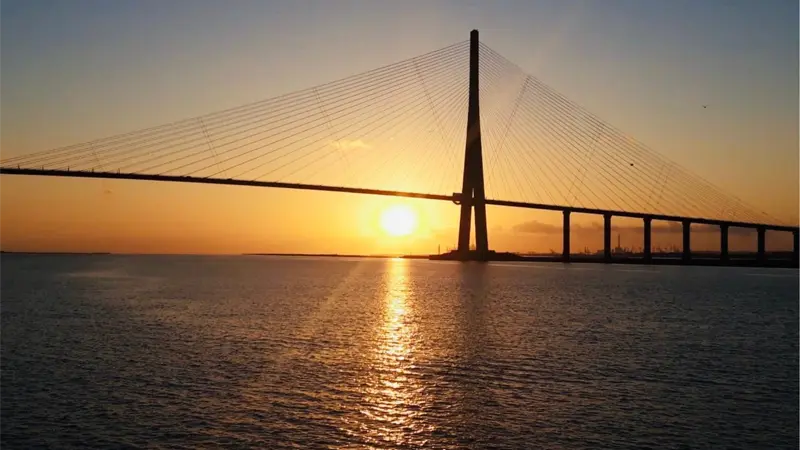 Coucher de soleil Promenade en bateau Aventura