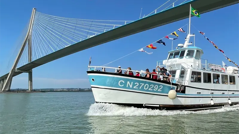 Pont de Normandie_Promenade en bateau Aventura