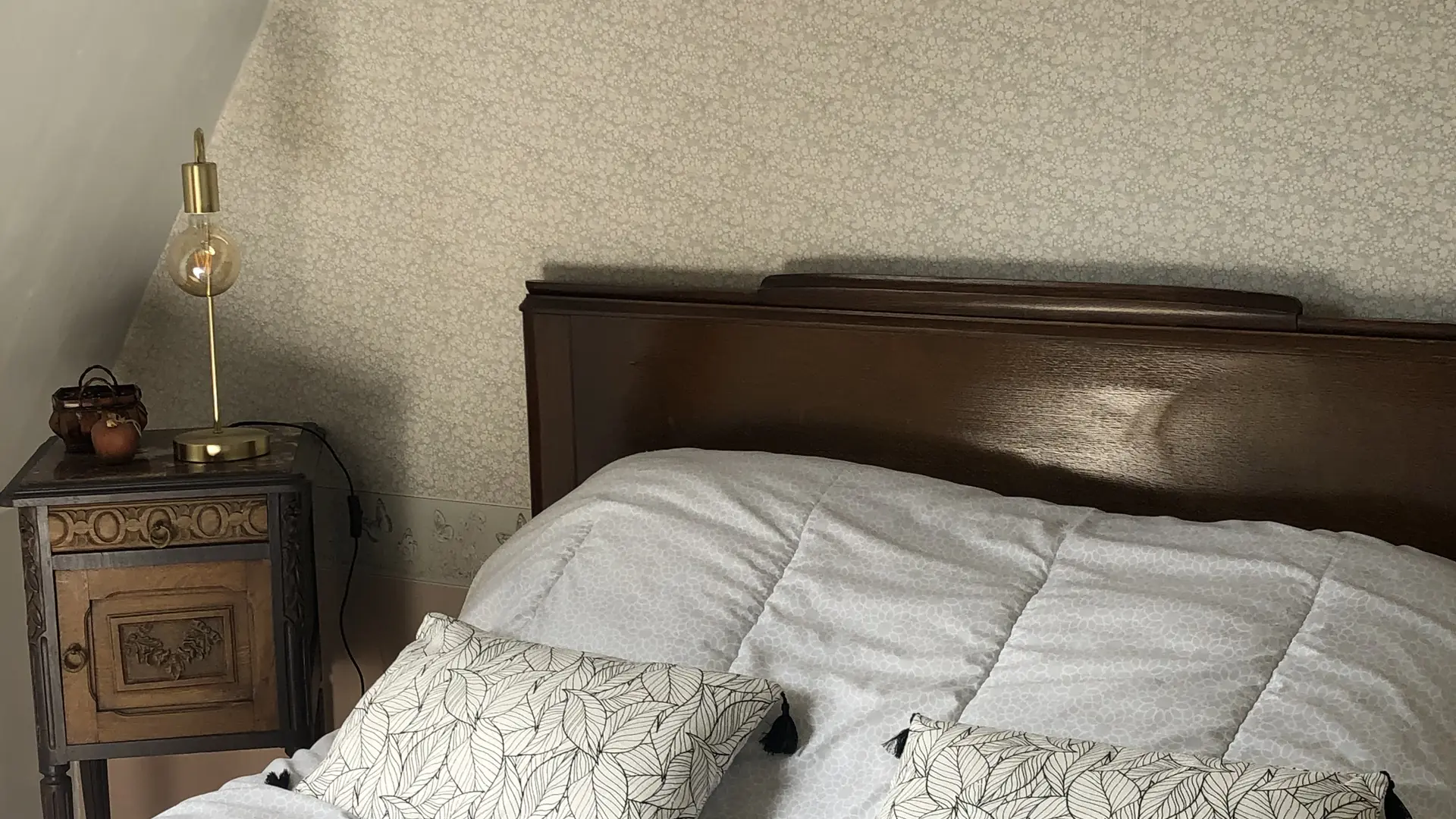 1 chambre lit de 140