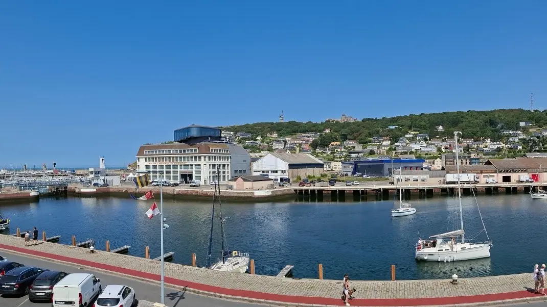 Mme MONTEIRO - PORT EN VUE - FECAMP - 2026