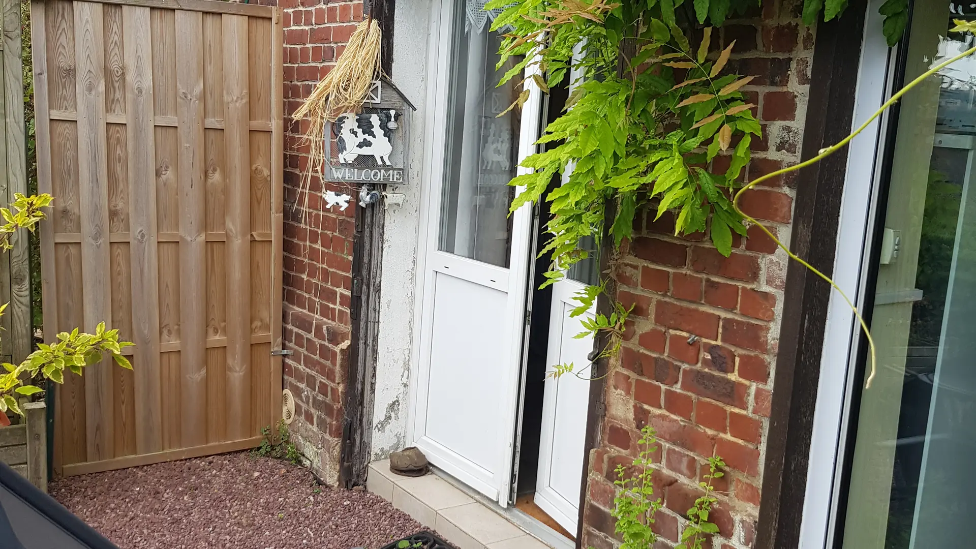 Entrée indépendante