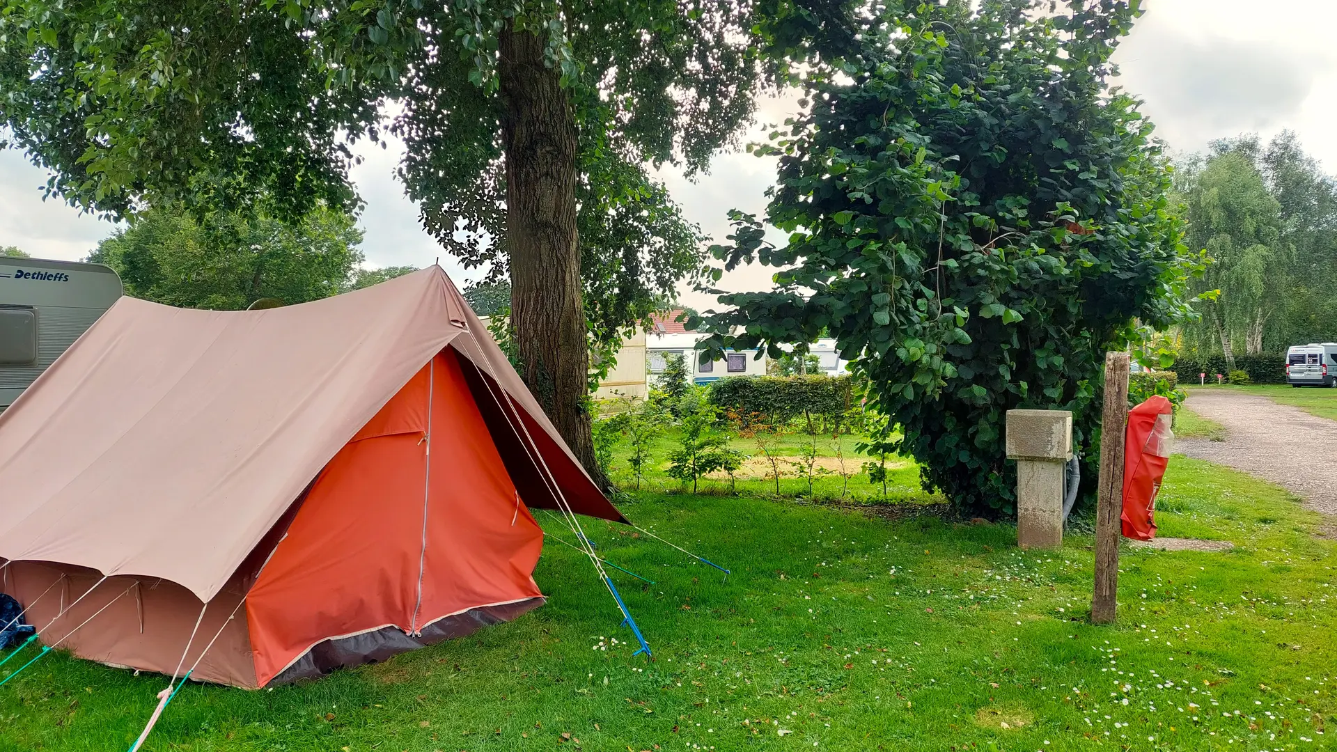 Camping municipal du Colombier - Emplacements nus