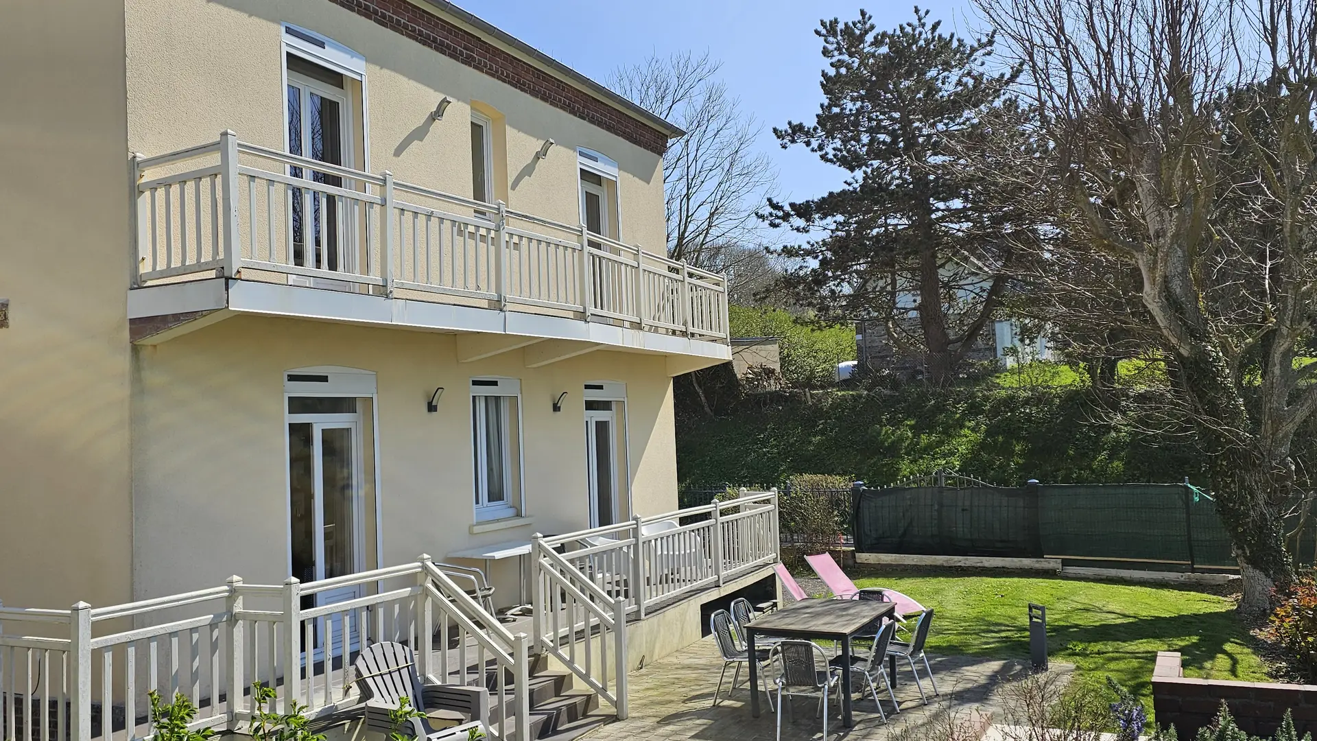 Chante-Brise côté jardin