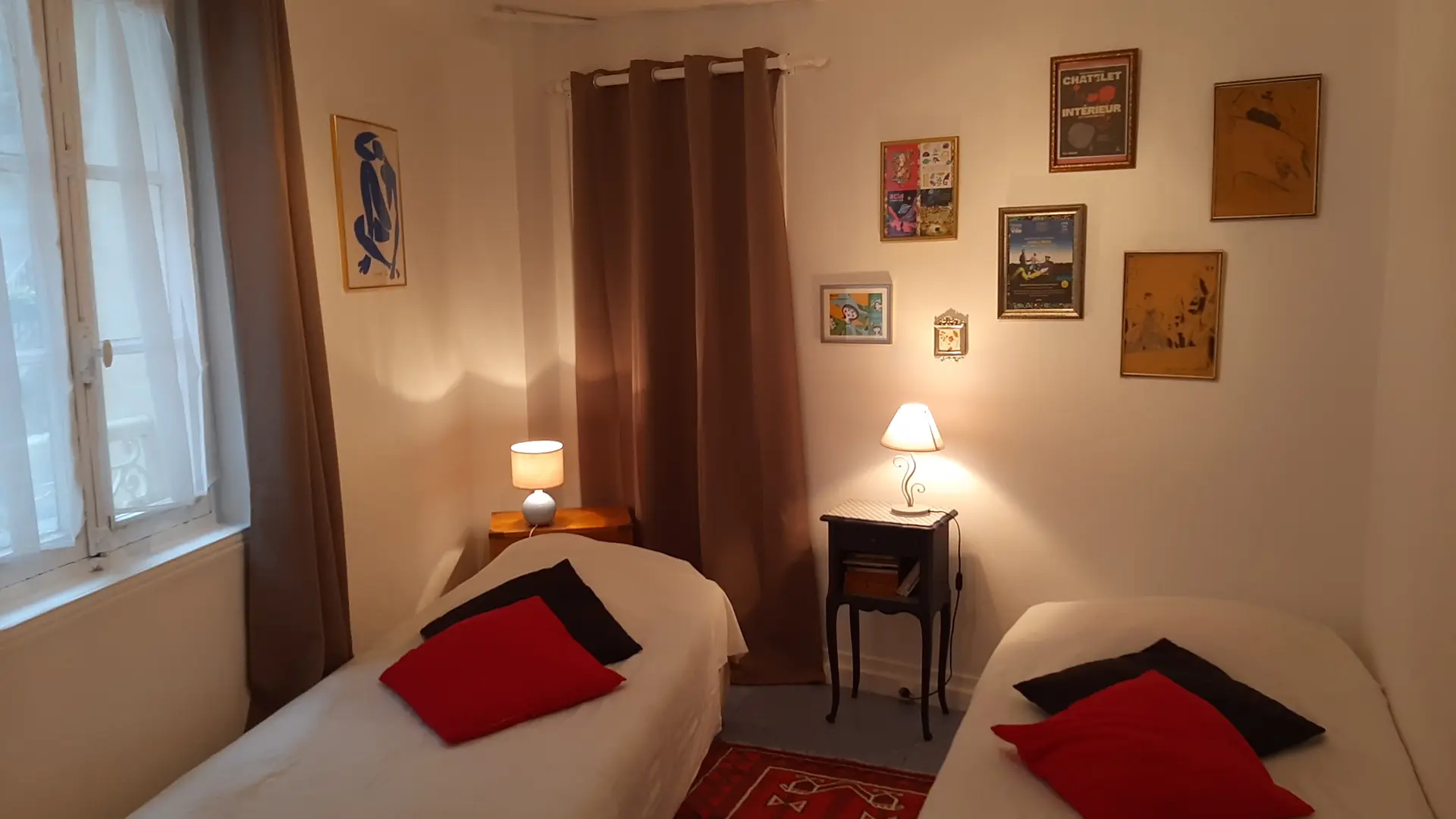 Chambre 2 lits vue musée