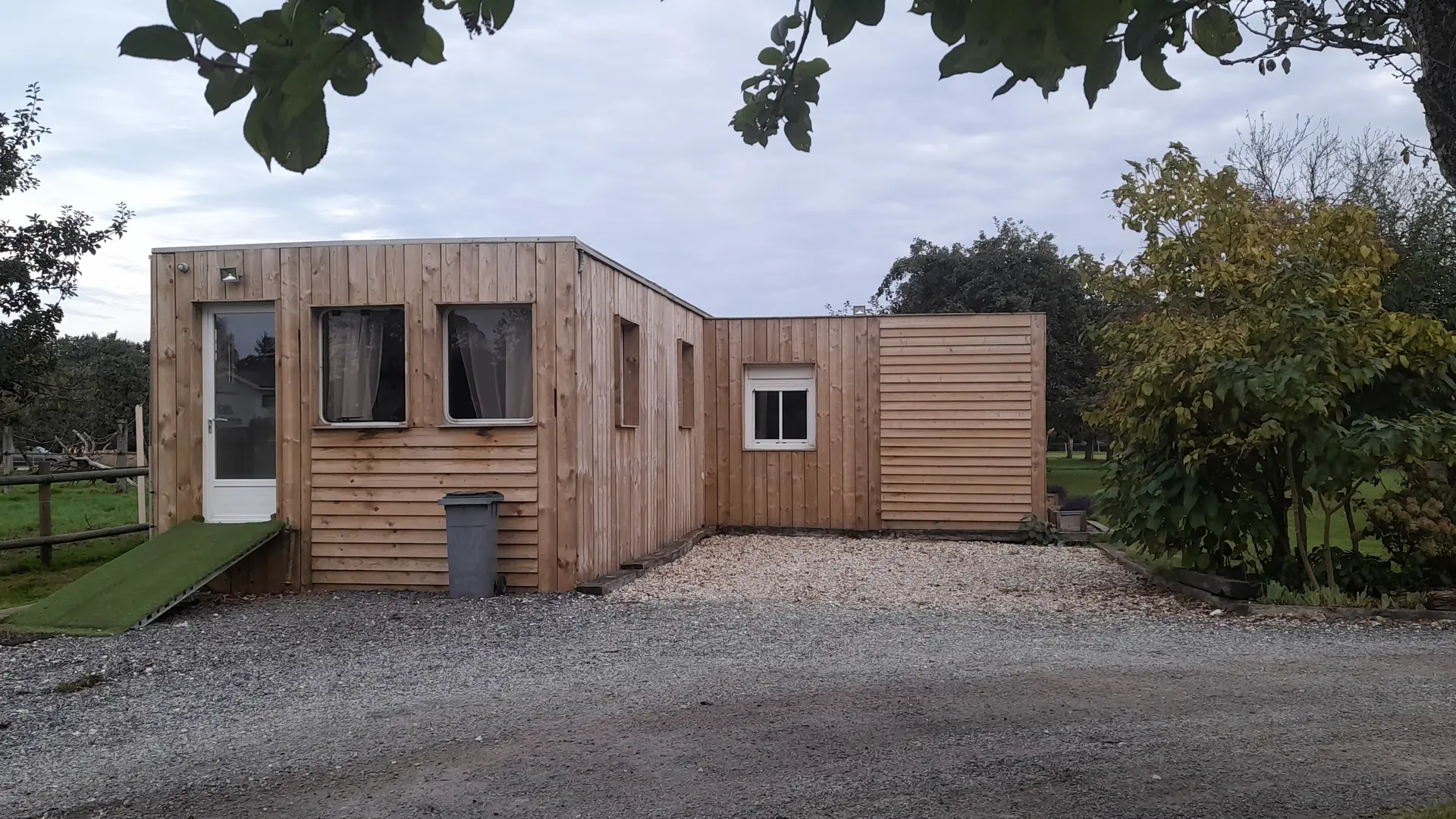 Gîte à la ferme/ferme du Manoir/exterieur/M. et Mme BRUMENT Caux Seine Tourisme