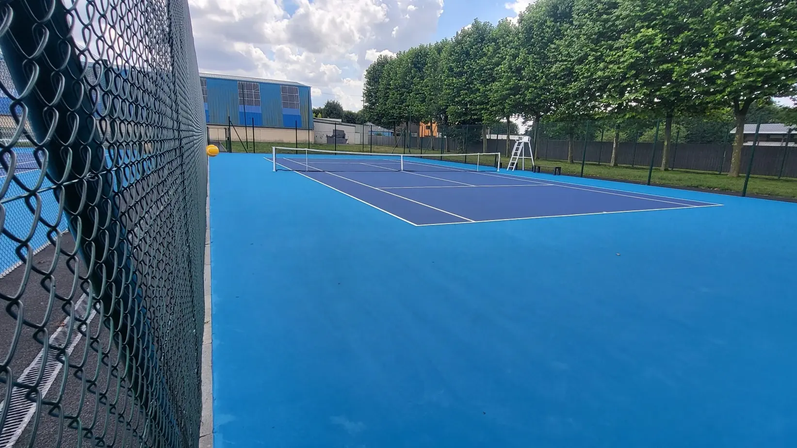 terrain de tennis