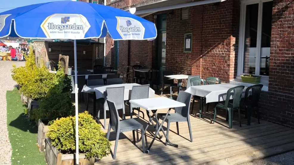 terrasse2 ©Restaurant-la-confiance-family