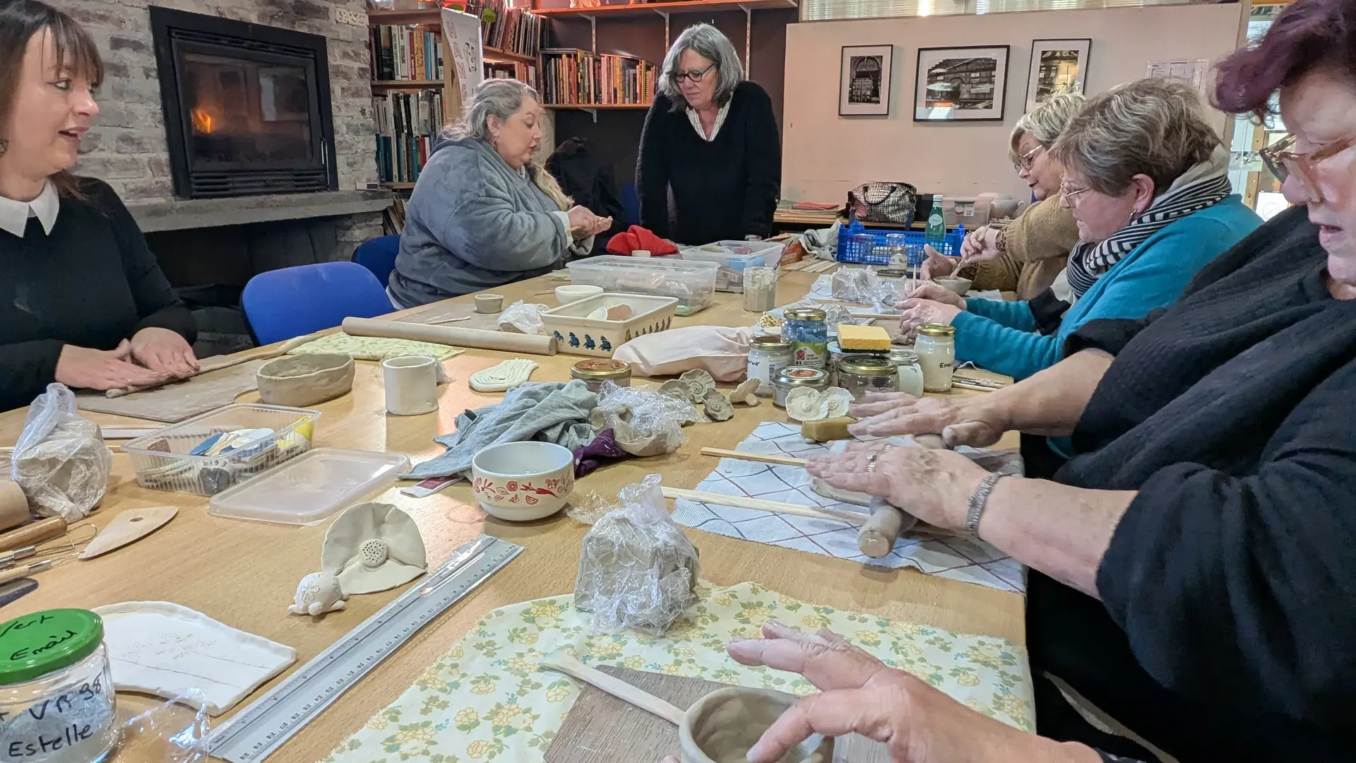 Atelier céramique au Hangar Zéro