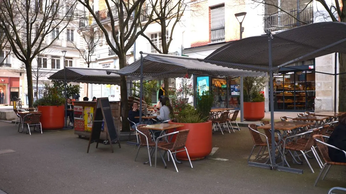 BISTROT DES CARMES TERRASSE TOURINSOFT