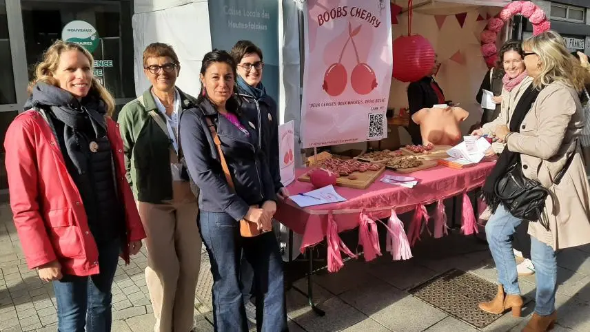 Action Boob's Cherry Octobre Rose 2025 SISA La Sirène (Fécamp)