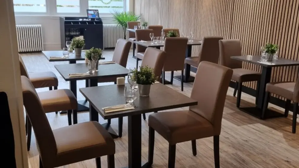 Brasserie-du-Parc-salle2-2024-©Brasserieduparc.com